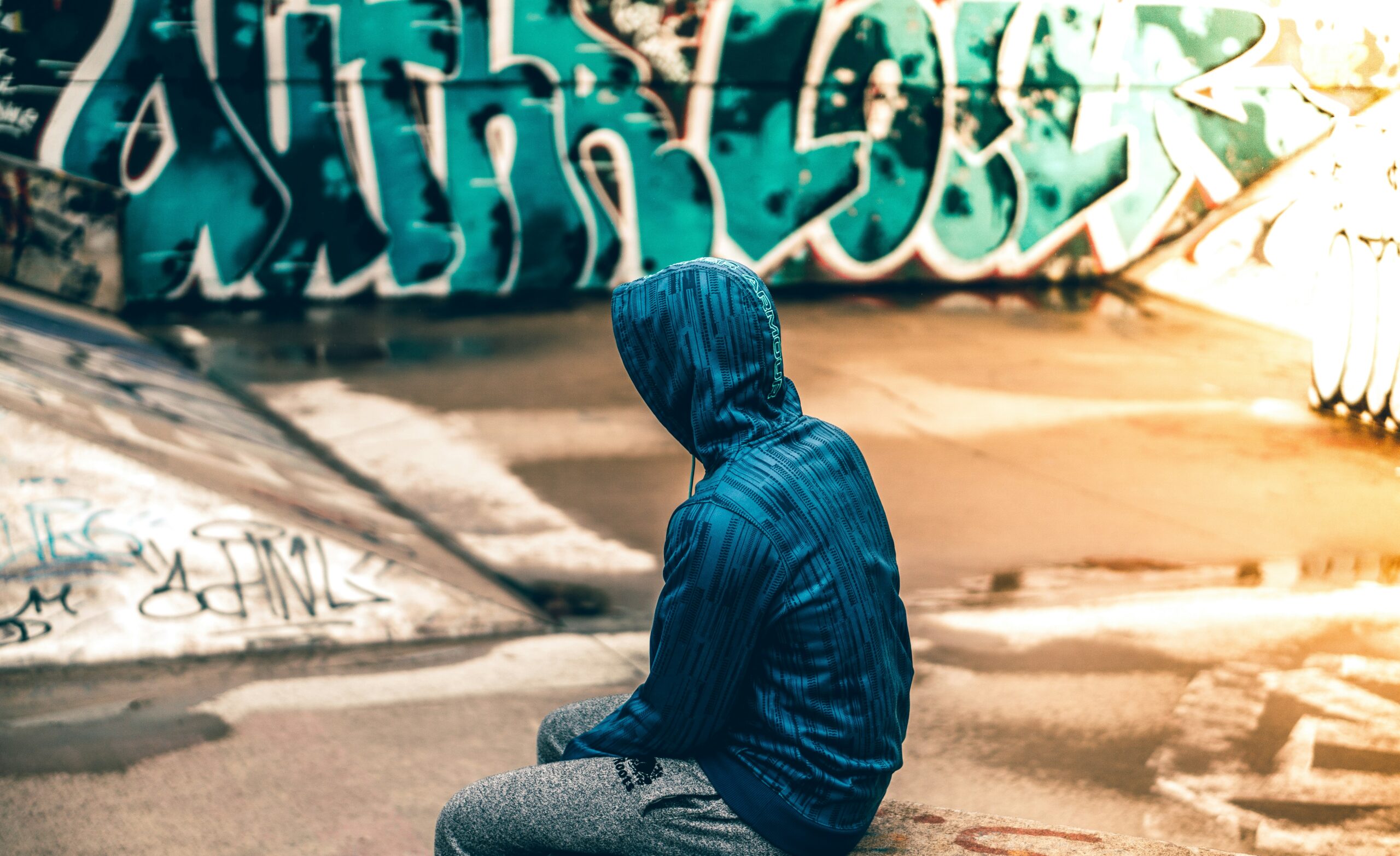 Why Men Pull Away in Relationships